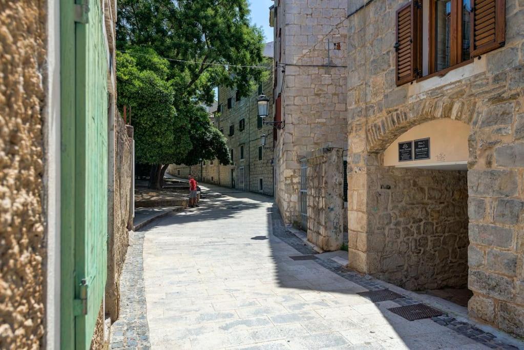 Diva 1,Stylish Old Town Studio Apartment Near Beach Split Exteriér fotografie