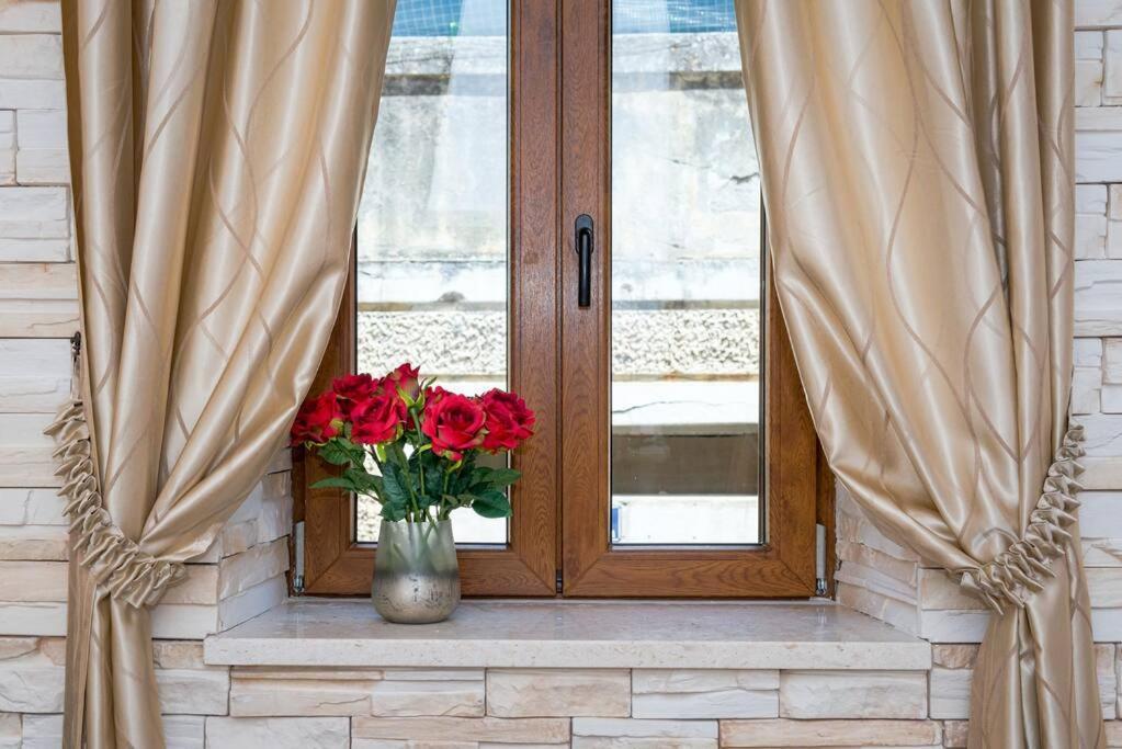 Diva 1,Stylish Old Town Studio Apartment Near Beach Split Exteriér fotografie