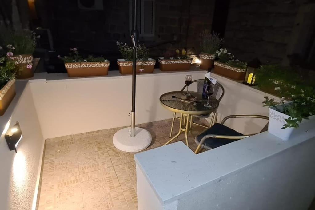 Diva 1,Stylish Old Town Studio Apartment Near Beach Split Exteriér fotografie